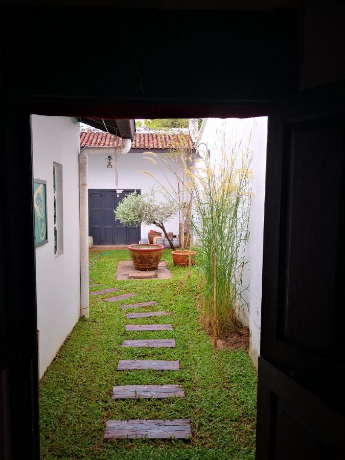 Colin'S Place Malacca Eksteriør bilde